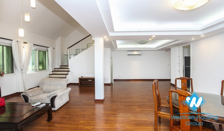 Beautiful and modern penthouse for rent in Ciputra, Tay Ho, Ha Noi